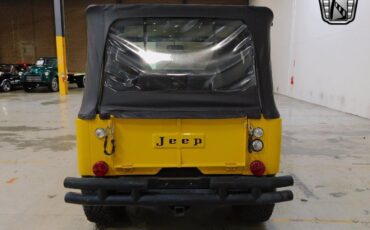 Jeep-CJ-1973-3