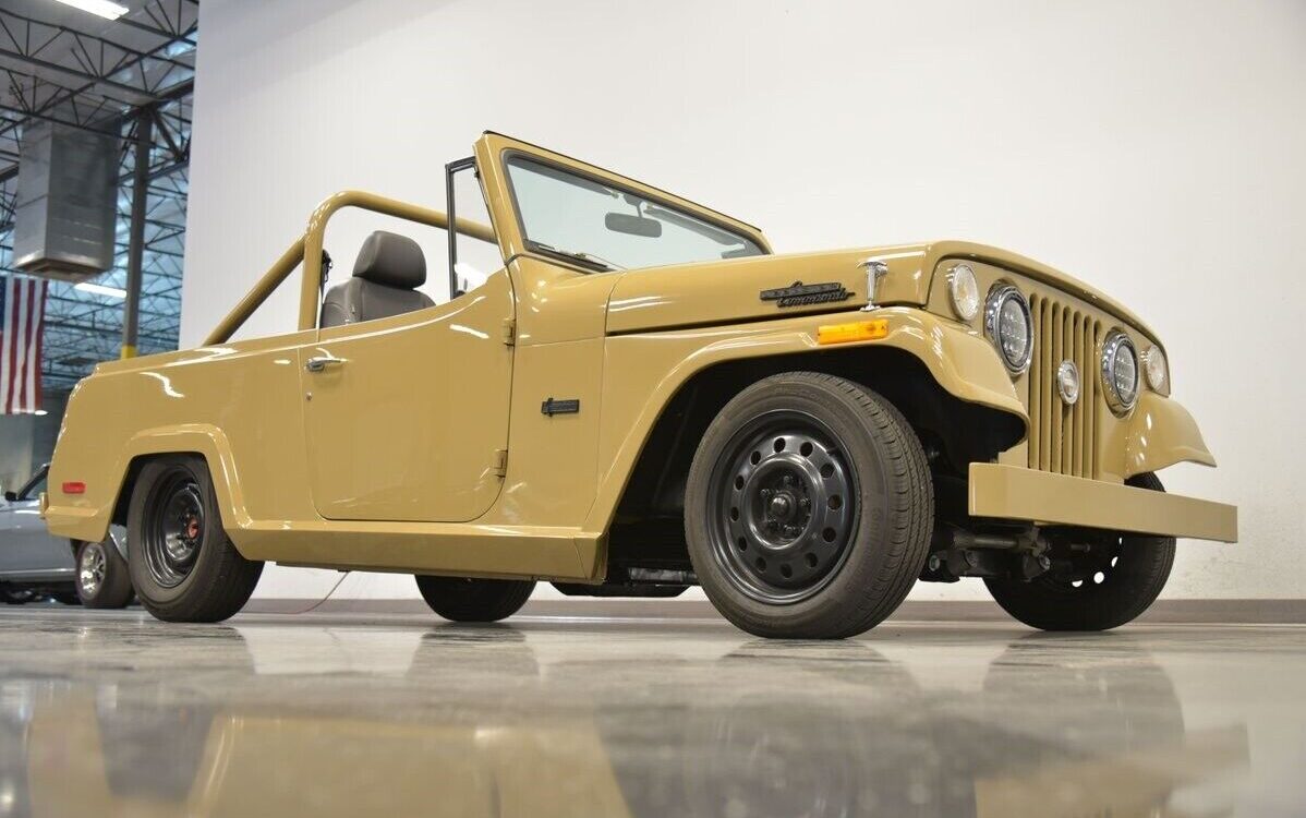 Jeep-Jeepster-Commando-1970-29