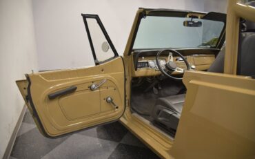 Jeep-Jeepster-Commando-1970-37