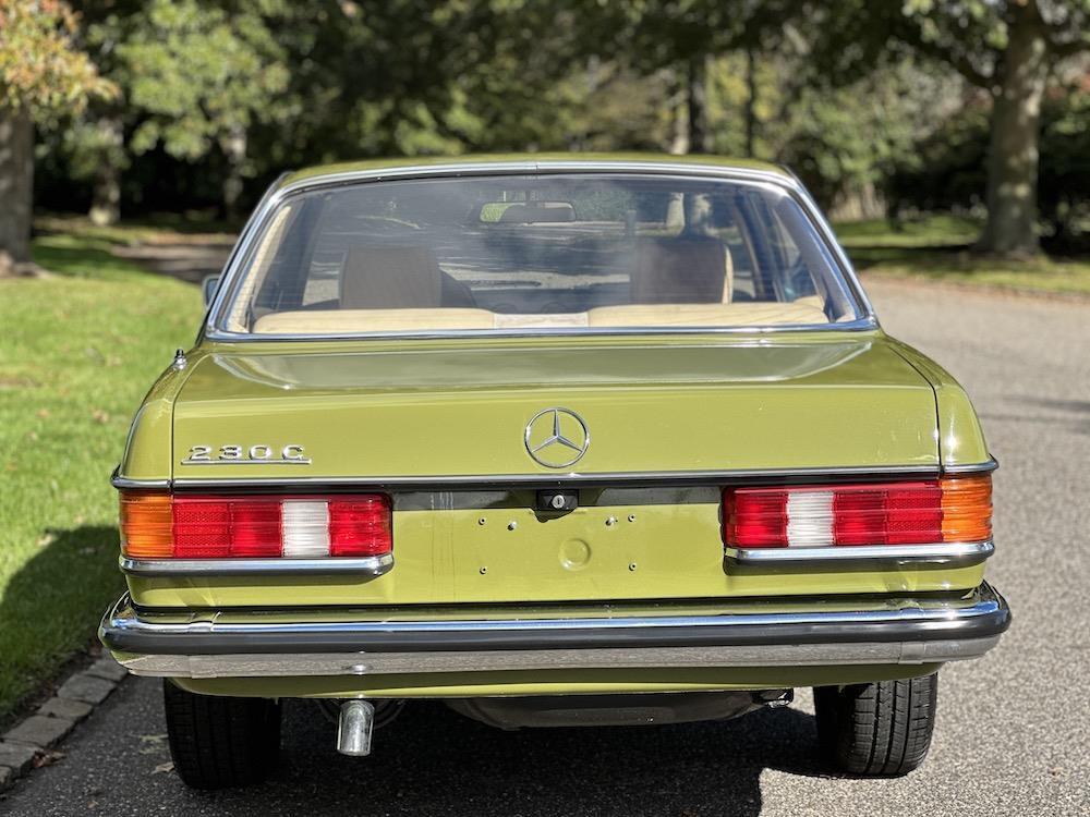 Mercedes-Benz-230C-Coupe-1980-8