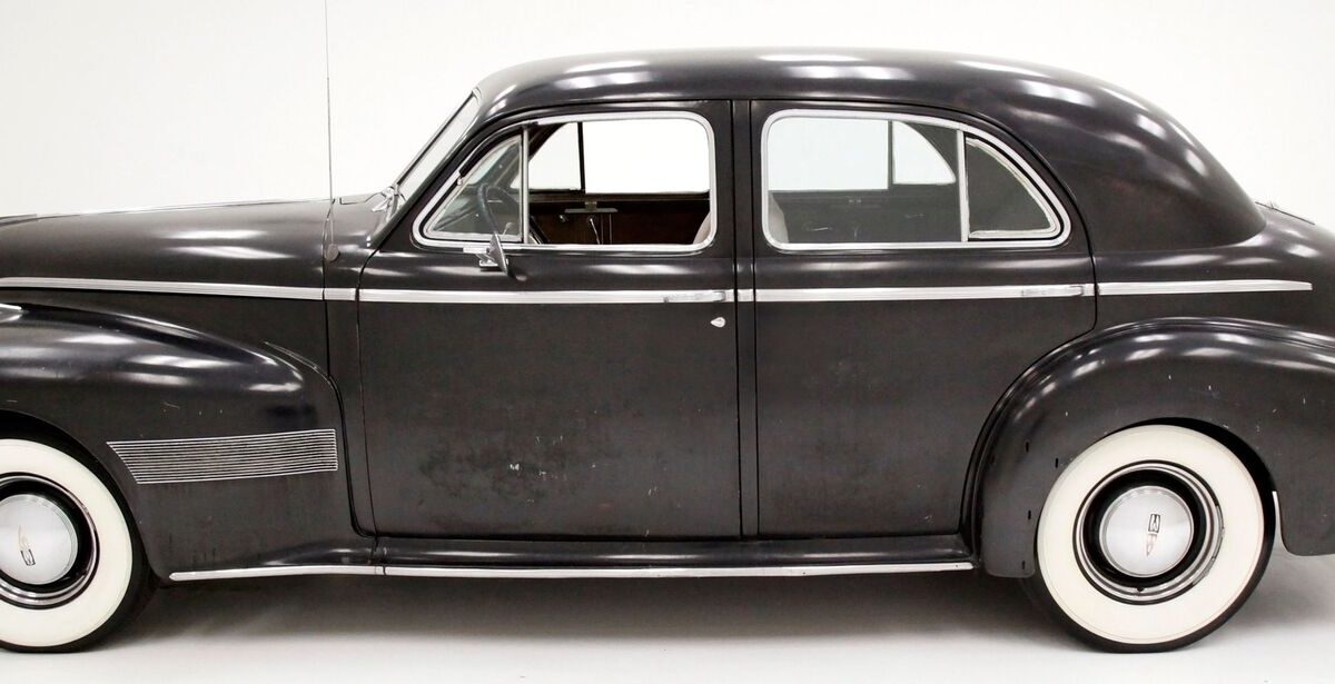 Oldsmobile-Series-90-Berline-1940-1