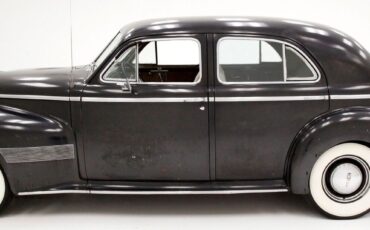 Oldsmobile-Series-90-Berline-1940-1