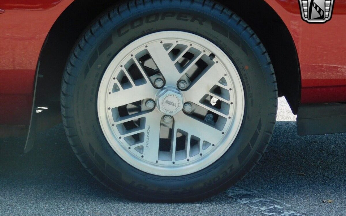 Pontiac-Firebird-1989-10