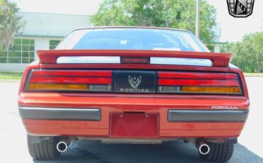 Pontiac-Firebird-1989-6