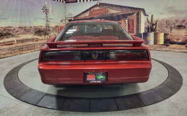 Pontiac-Firebird-Trans-Am-GTA-Coupe-1987-3