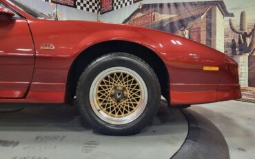 Pontiac-Firebird-Trans-Am-GTA-Coupe-1987-5