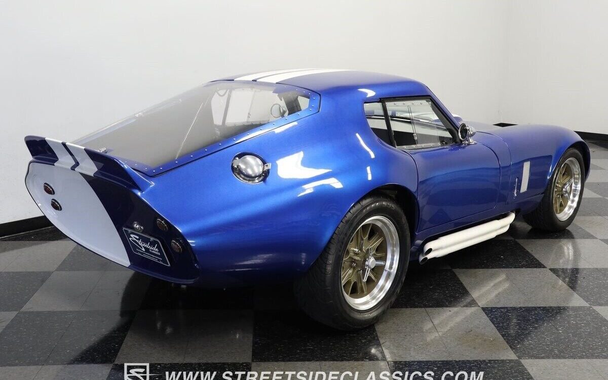 Shelby-Daytona-Coupe-1965-10
