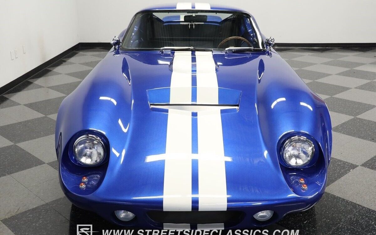 Shelby-Daytona-Coupe-1965-15