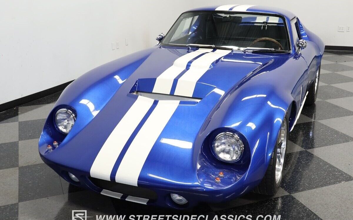Shelby-Daytona-Coupe-1965-16