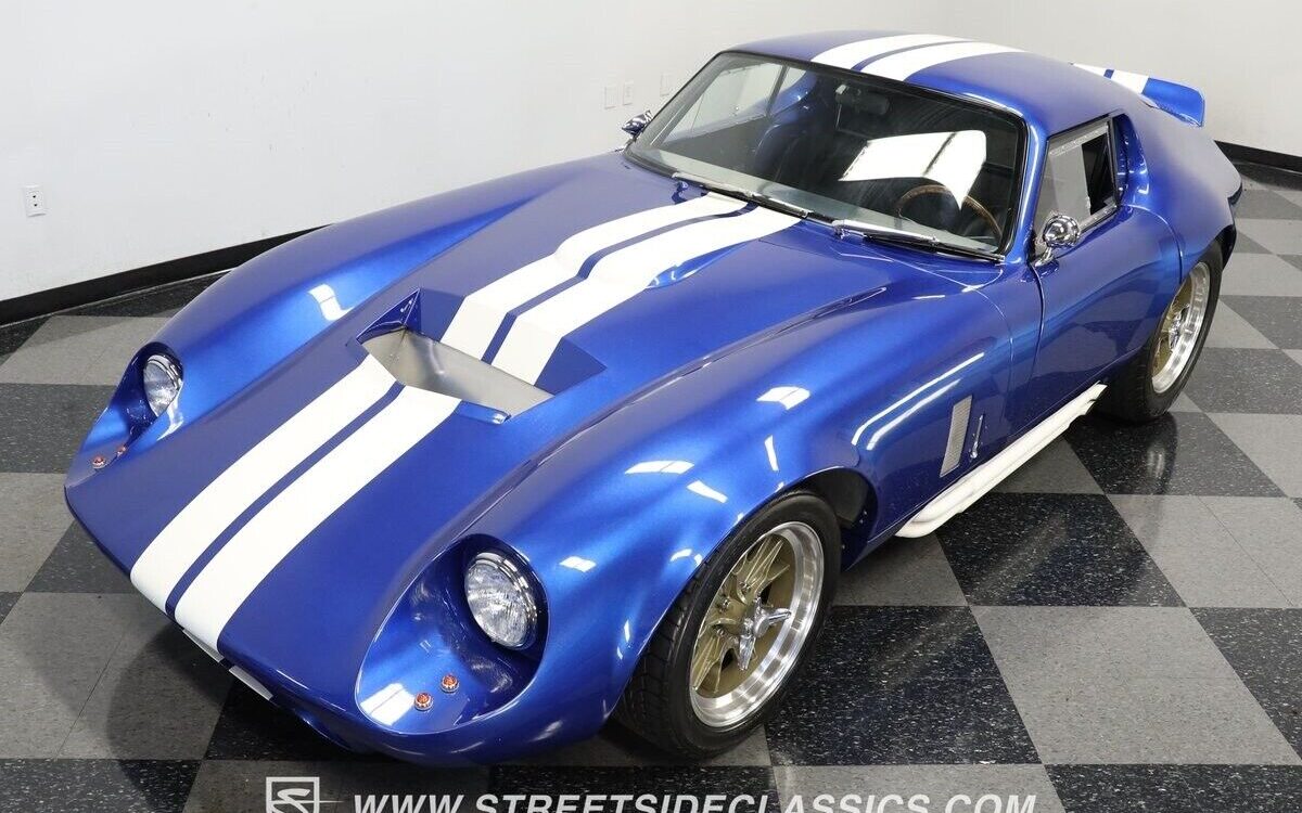Shelby-Daytona-Coupe-1965-18