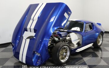 Shelby-Daytona-Coupe-1965-30