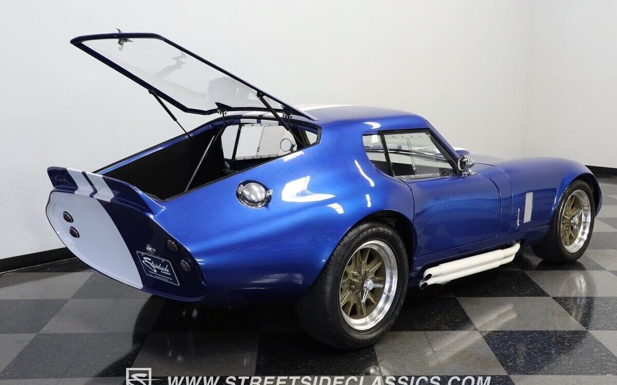 Shelby-Daytona-Coupe-1965-33