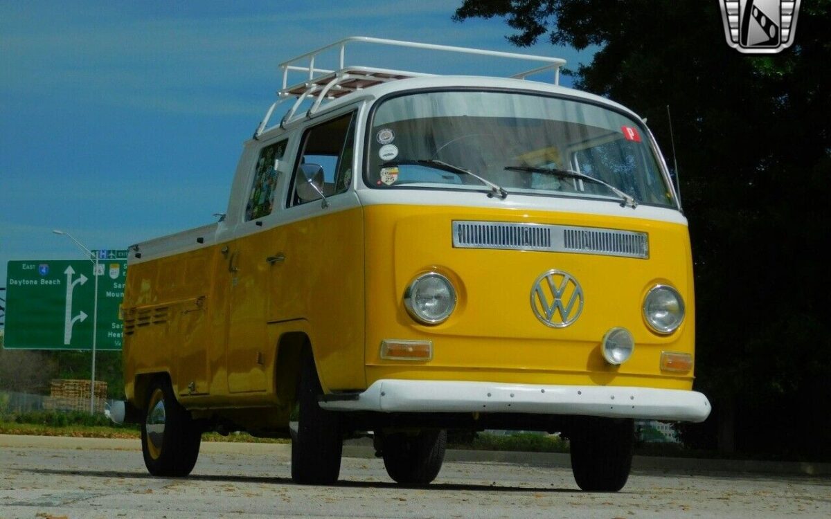 Volkswagen-BusVanagon-1968-8