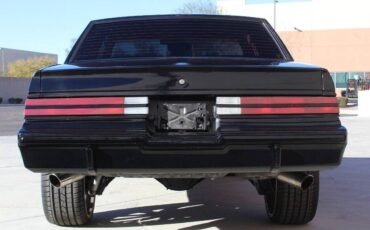 Buick-Grand-National-1986-26