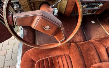 Cadillac-Deville-1979-white-96560-12