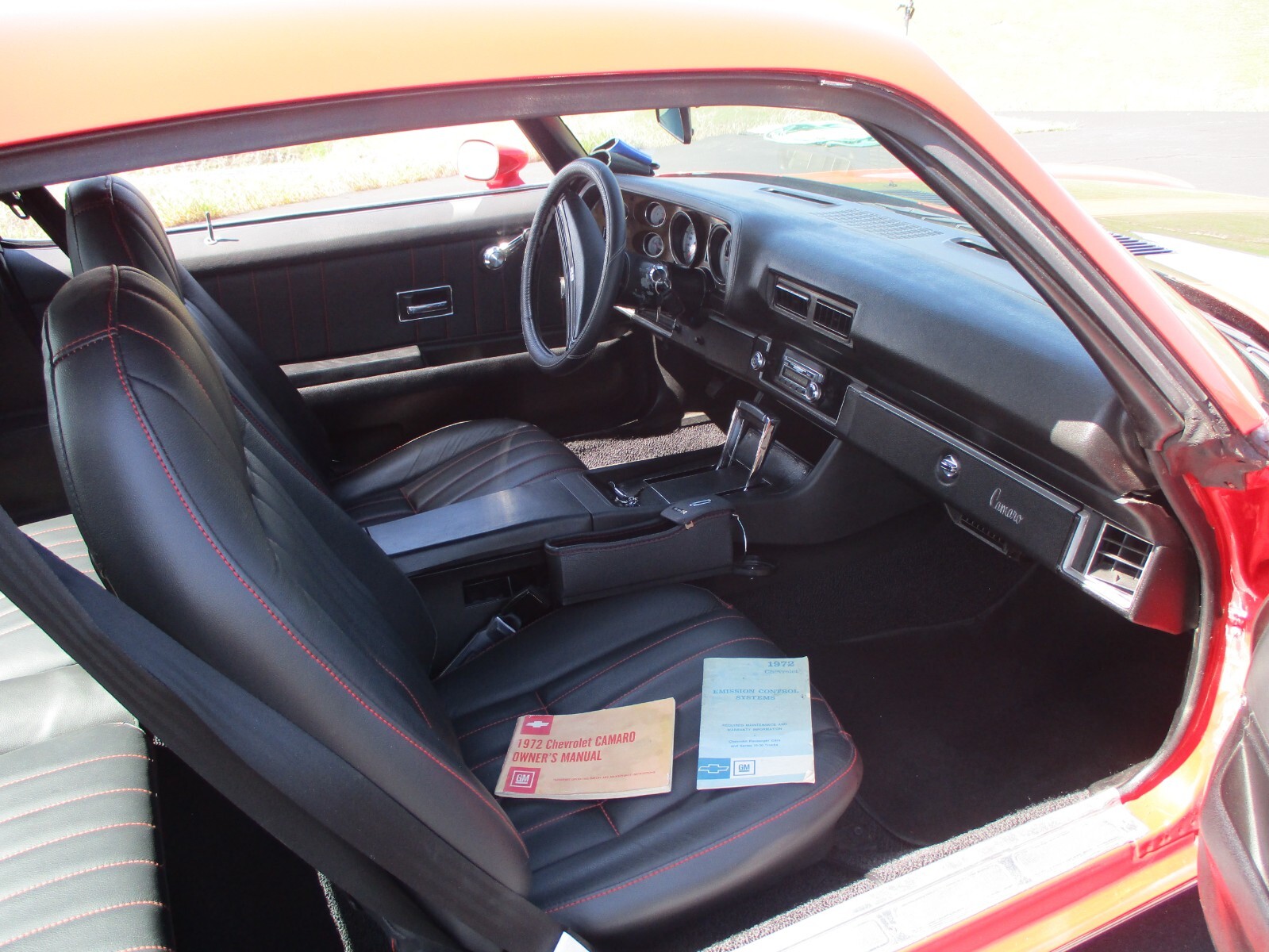 Chevrolet-Camaro-1972-25