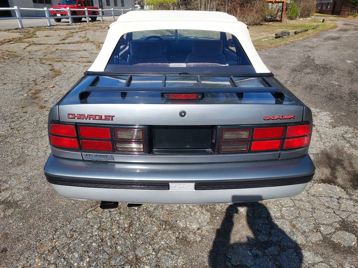 Chevrolet-Cavalier-z24-1988-grey-104607-5