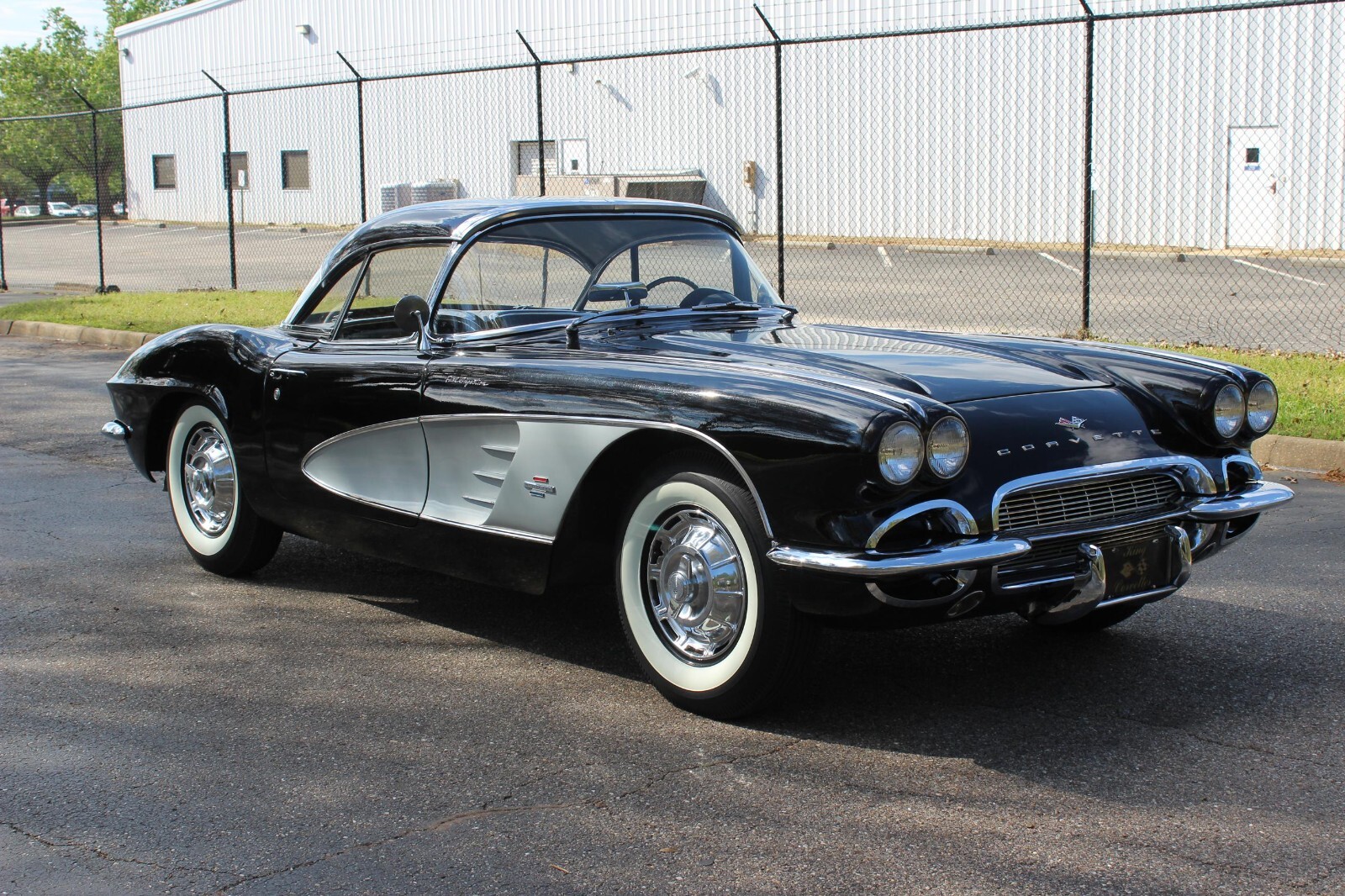 Chevrolet-Corvette-1961-7