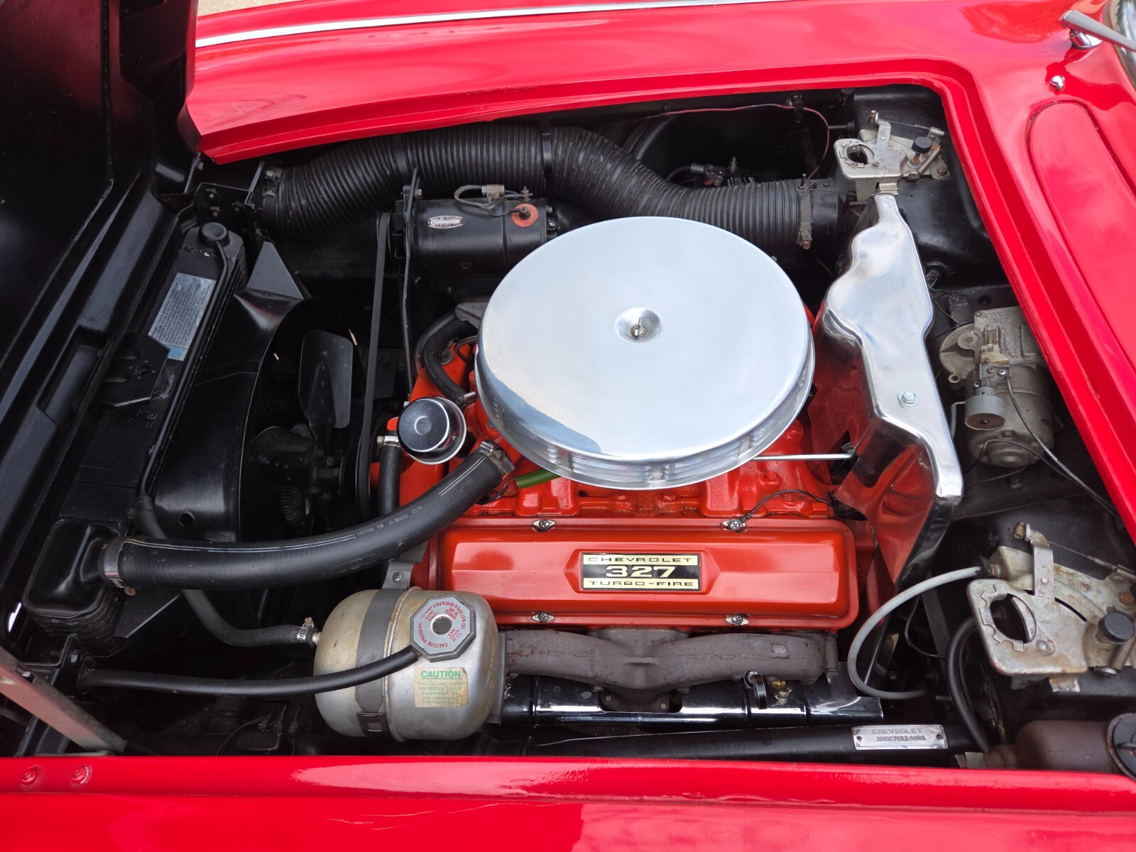 Chevrolet-Corvette-1962-29