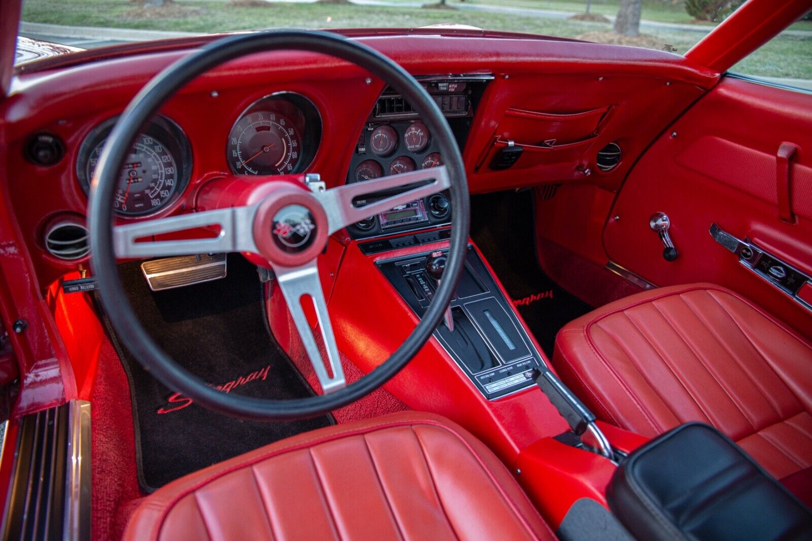 Chevrolet-Corvette-1969-34