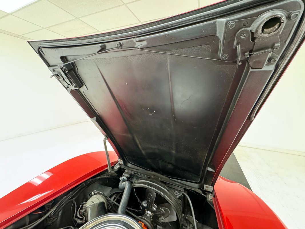 Chevrolet-Corvette-1971-26