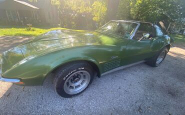 Chevrolet-Corvette-1972
