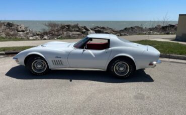 Chevrolet-Corvette-1972-white