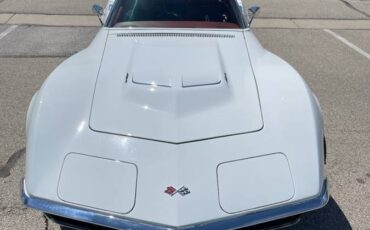 Chevrolet-Corvette-1972-white-6