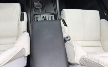 Chevrolet-Corvette-1993-9