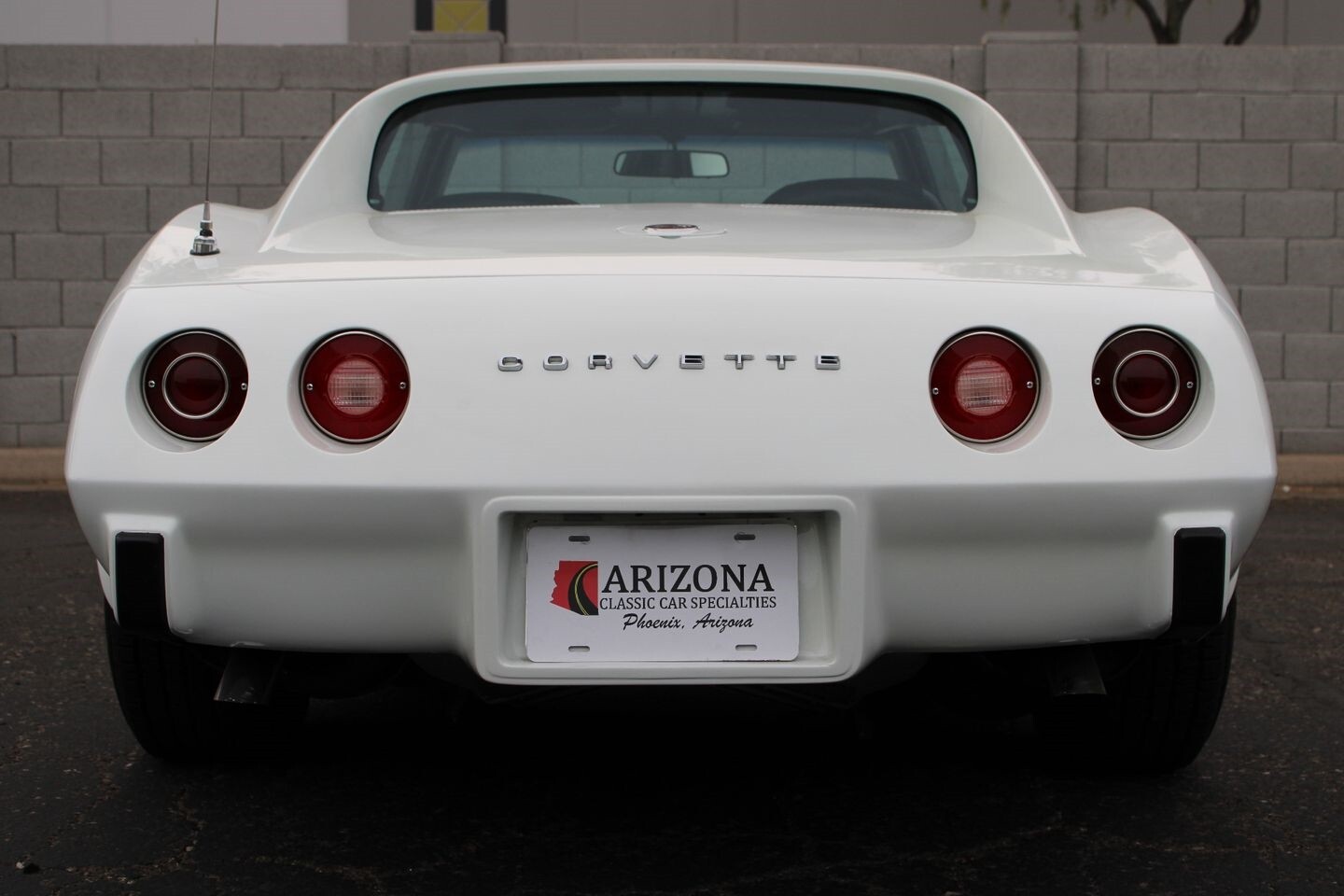 Chevrolet-Corvette-L-48-1975-30
