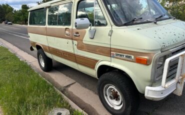 Chevrolet-G30-1985-20117-3