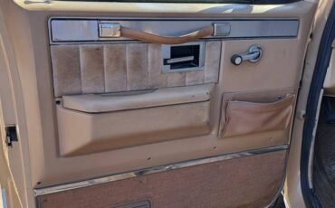 Chevrolet-K10-4x4-1982-brown-104428-8