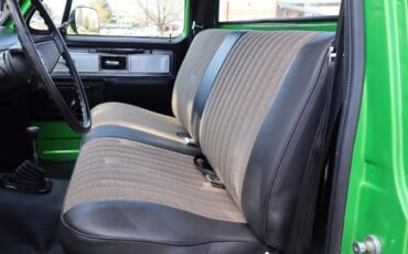 Chevrolet-K20-1979-green-10