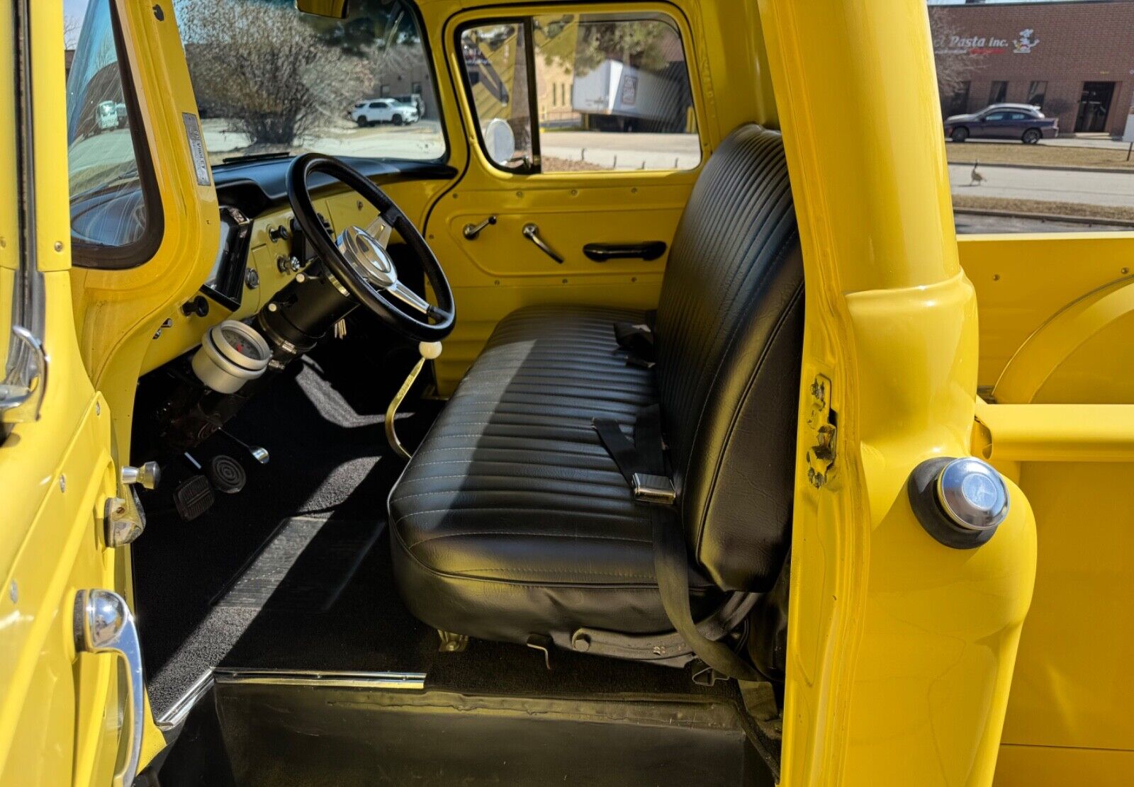 Chevrolet-Other-Pickups-1956-21