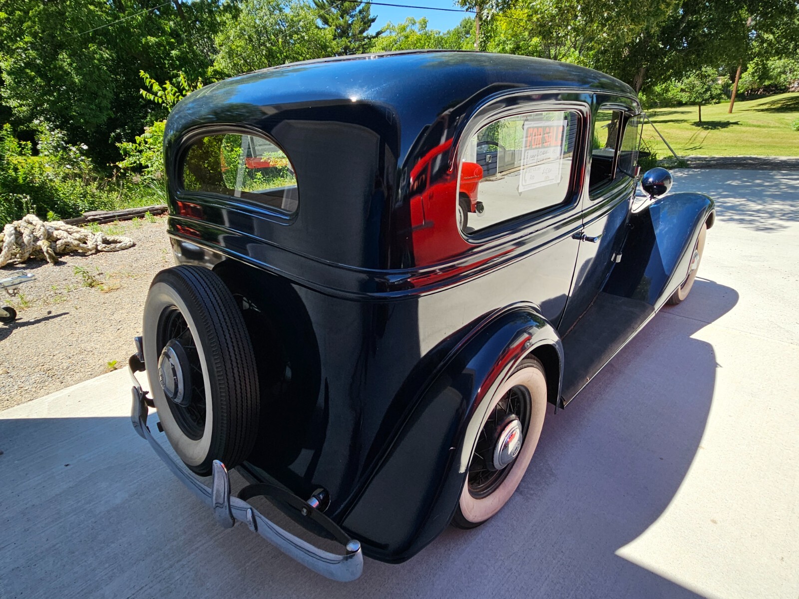 Chevrolet-Standard-1935-Sedan-3