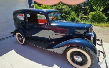 Chevrolet-Standard-1935-Sedan-4