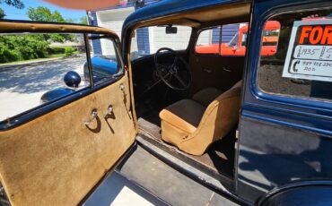 Chevrolet-Standard-1935-Sedan-6