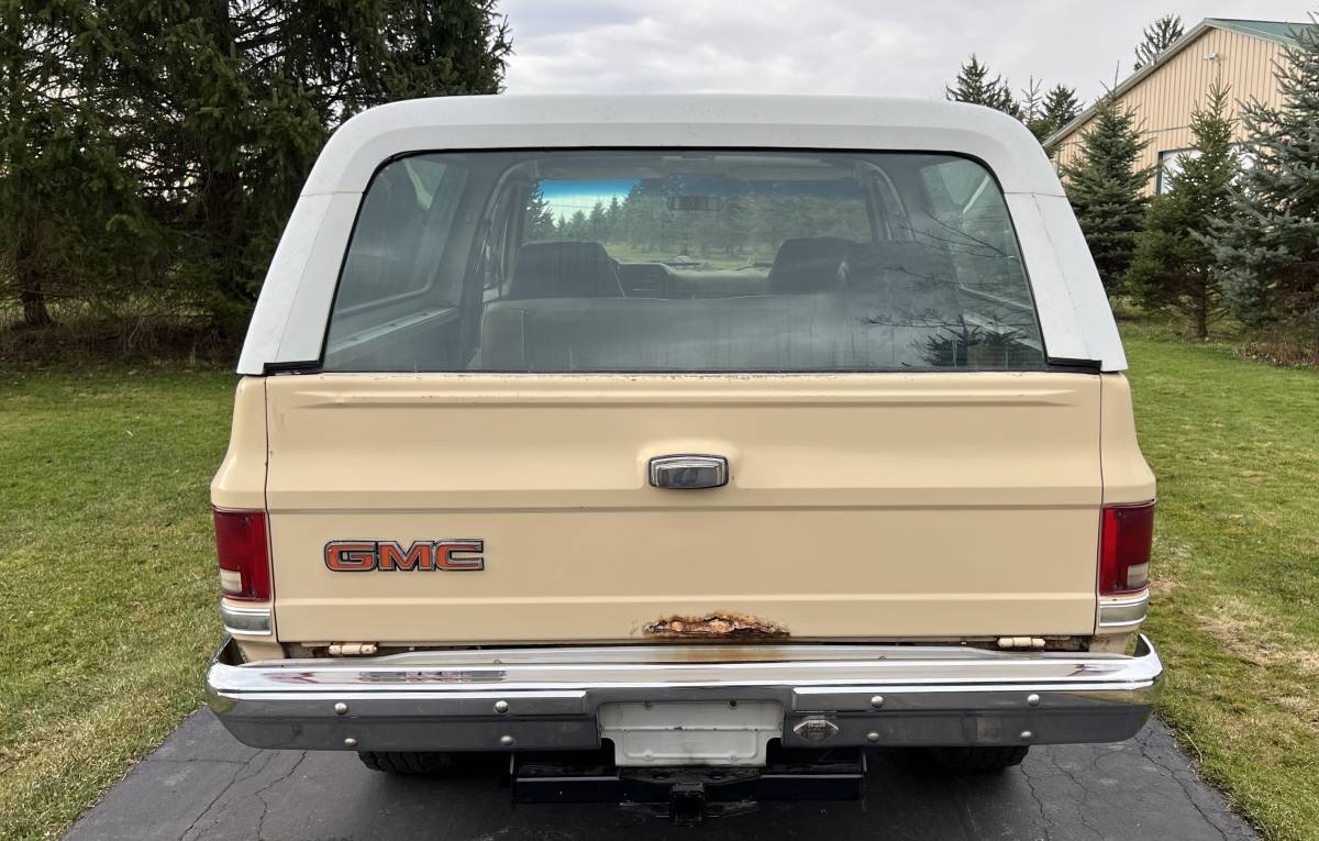 Chevrolet-Truck-1987-custom-162543-21