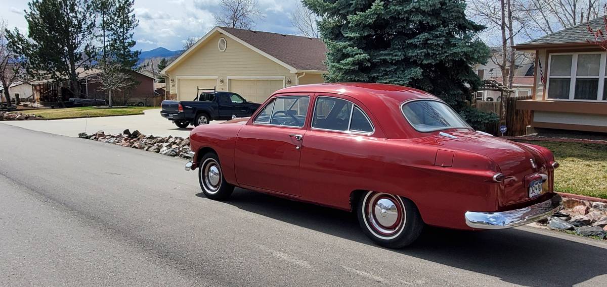 Ford-1950-red-1609340