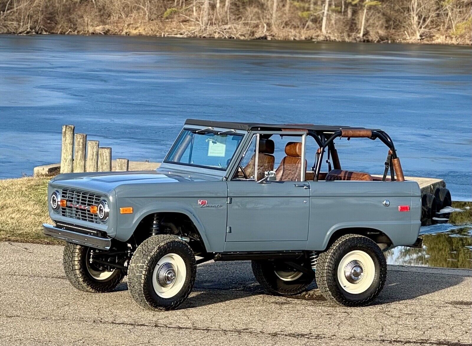 Ford-Bronco-1966-3