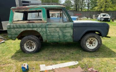 Ford-Bronco-1966-3