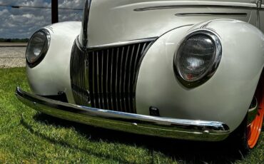 Ford-Deluxe-1939-14