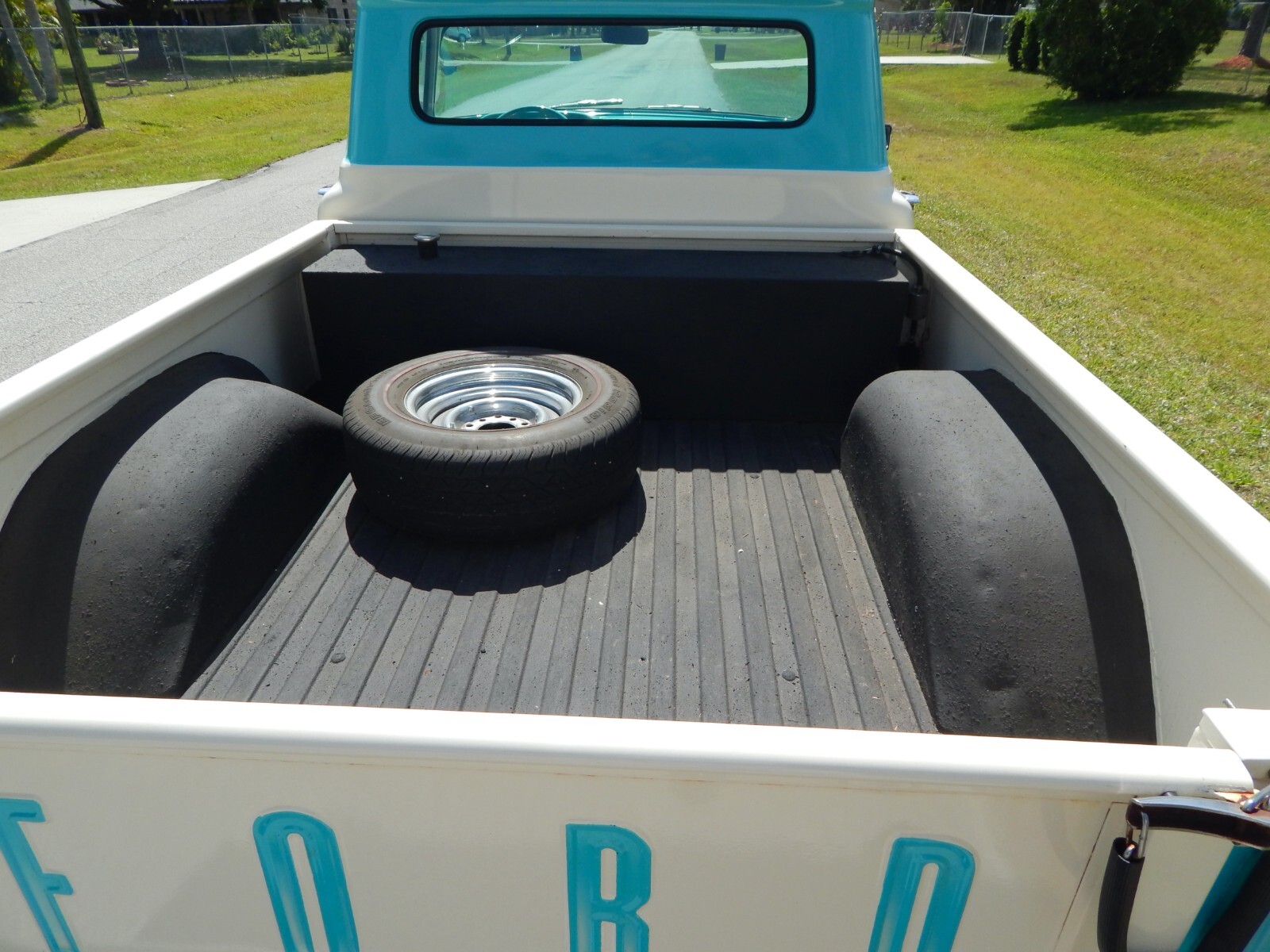 Ford-F-100-1957-18