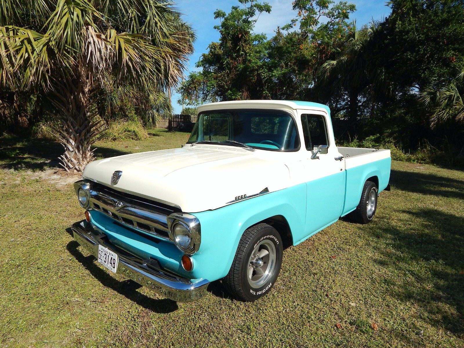 Ford-F-100-1957