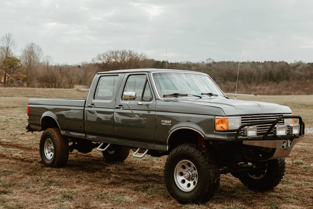 Ford-F350-super-duty-crew-cab-1990-grey-210824-3