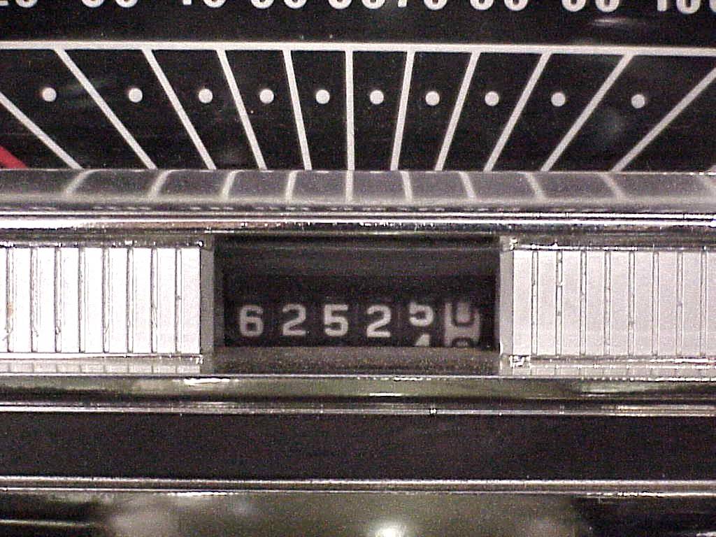 Ford-Falcon-futura-1965-black-100584-10
