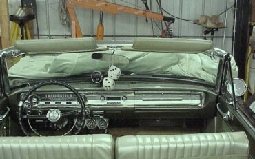 Ford-Falcon-futura-1965-black-100584-3