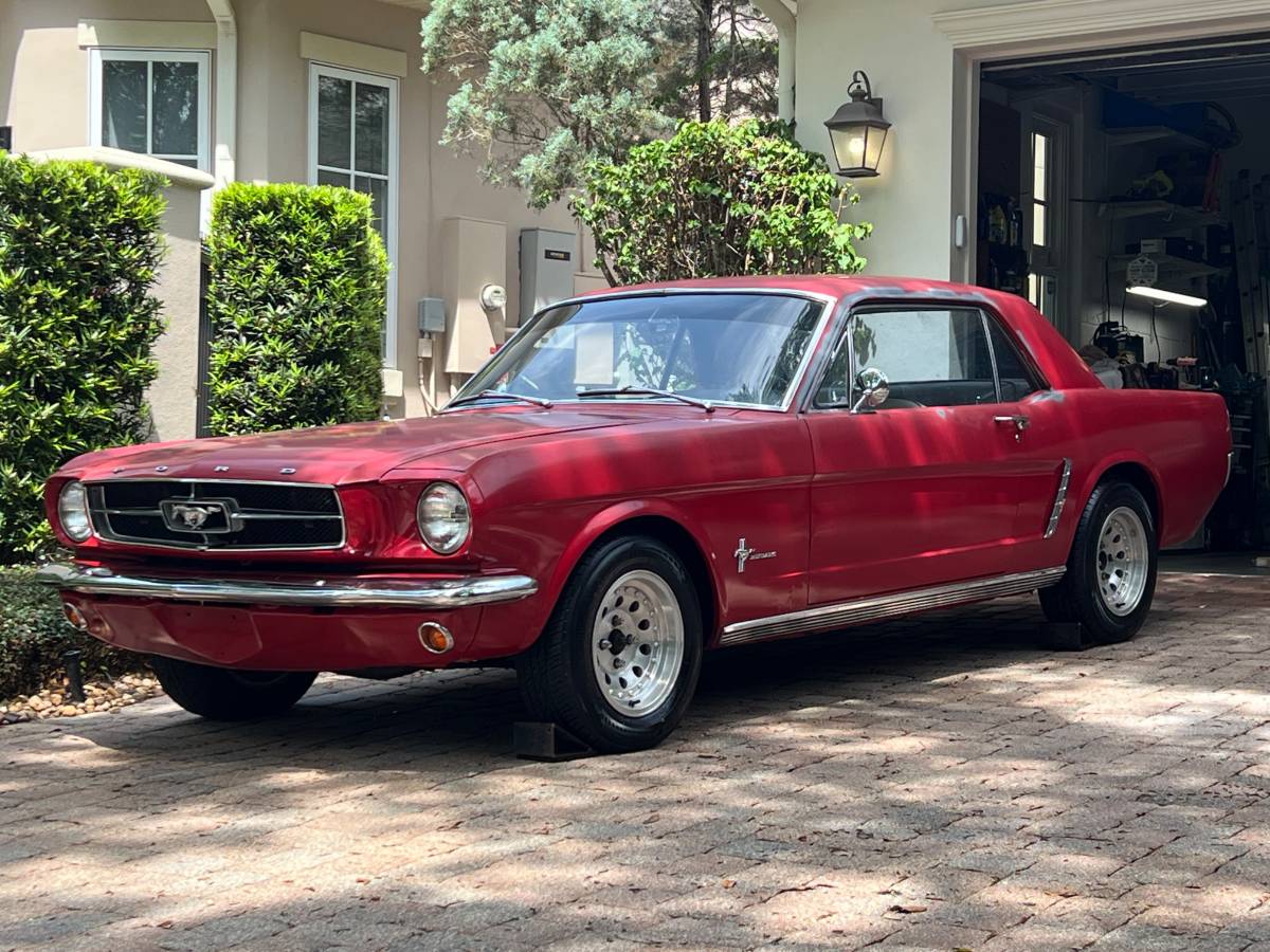 Ford-Mustang-1965-red-122421-1