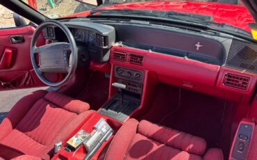 Ford-Mustang-1990-4