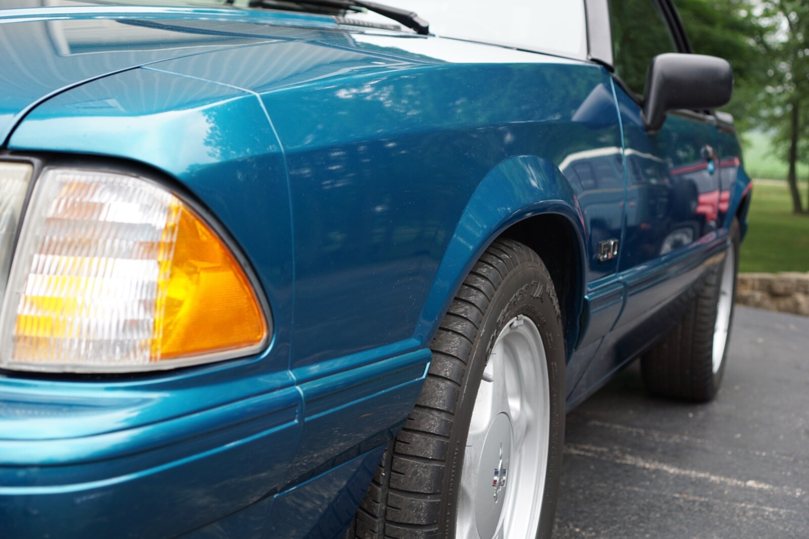 Ford-Mustang-1993-21